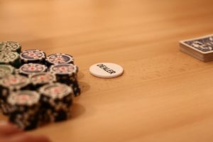 poker cash game strategy