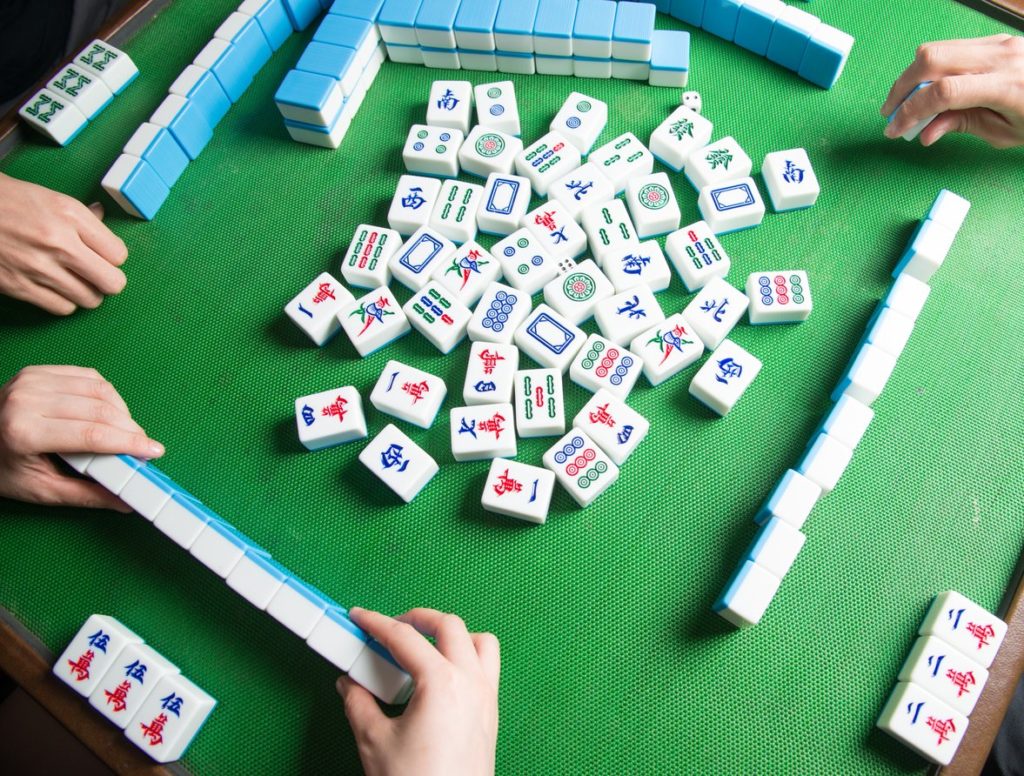 how do i play simple mahjong
