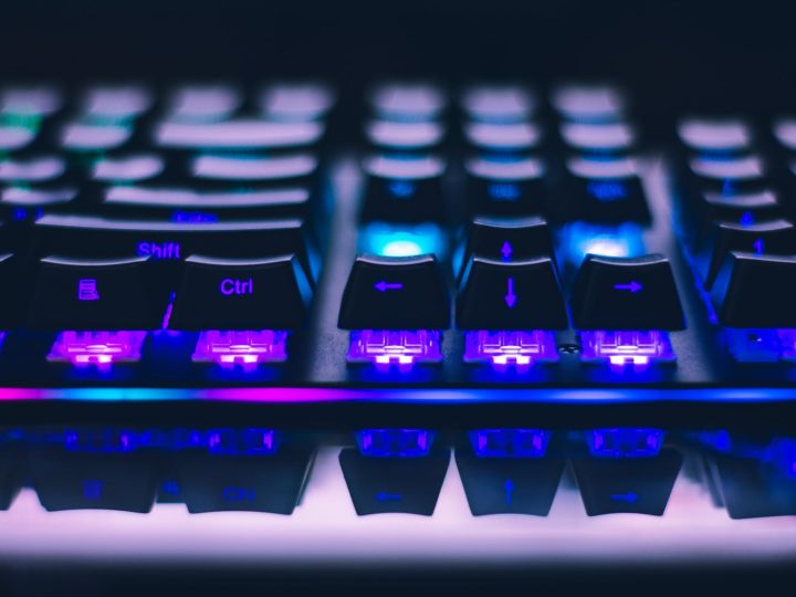 Best Bluetooth Gaming Keyboard For Lounge Gaming